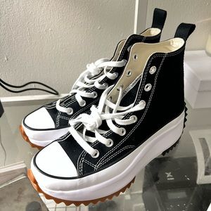 Converse Run Star Hike